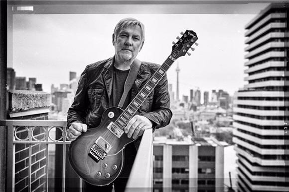 AlexLifeson Epiphone RichardSibbald lores